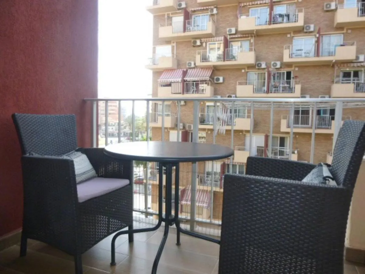 Centrico Estudio Con Terraza, Vistas Al Mar, 3 Piscinas Y Recepcion 24H Apartman Benalmádena